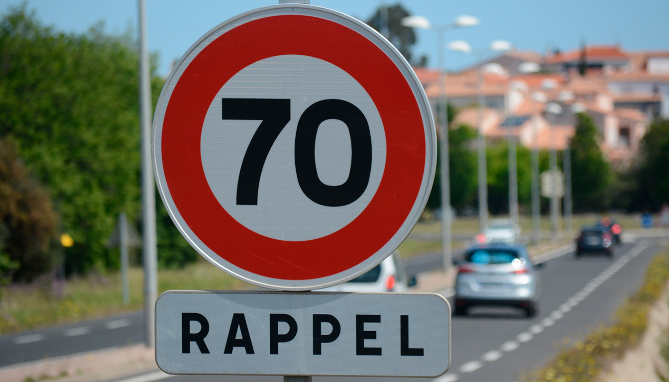 découvrez la durée de validité du code de la route en france et les cas particuliers à connaître pour rester en conformité avec la loi et assurer votre sécurité.