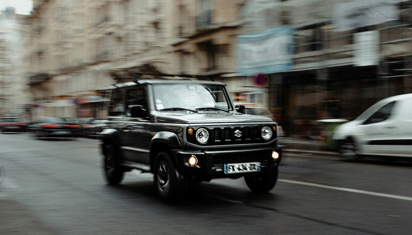 découvrez comment trouver le propriétaire d’une plaque d’immatriculation, quelles sont les démarches à suivre, les limites légales, et les alternatives possibles pour obtenir ces informations.