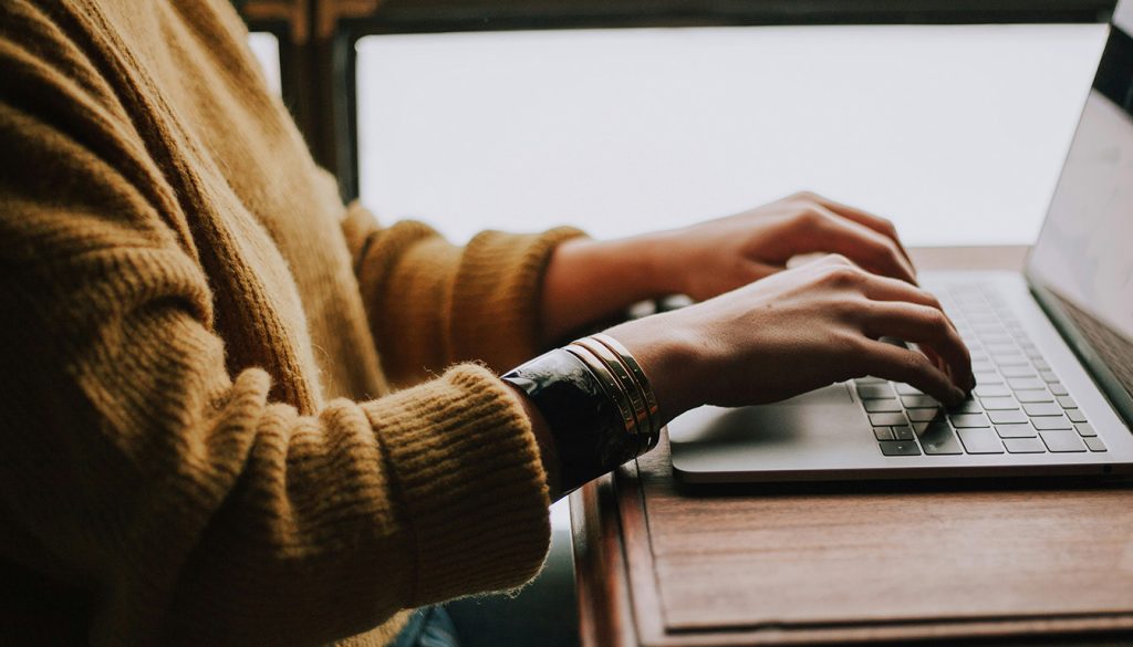 découvrez comment obtenir rapidement votre carte vtc grâce à nos conseils pratiques, démarches simplifiées et informations sur les équivalences. tout ce qu'il faut savoir pour démarrer votre activité de conducteur vtc en toute sérénité.