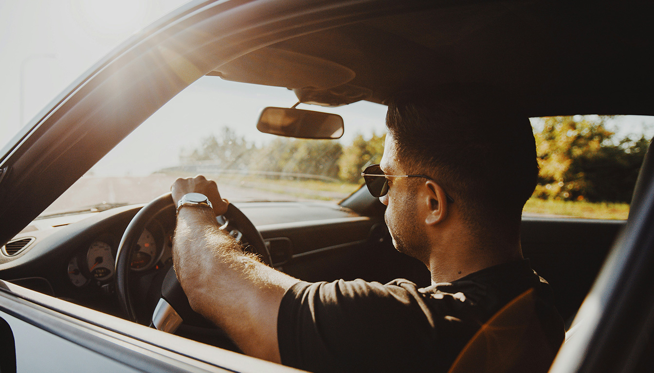modèle de lettre type pour résilier votre assurance auto selon la loi hamon, en cas de vente du véhicule ou d'augmentation de tarif, pour faciliter vos démarches.