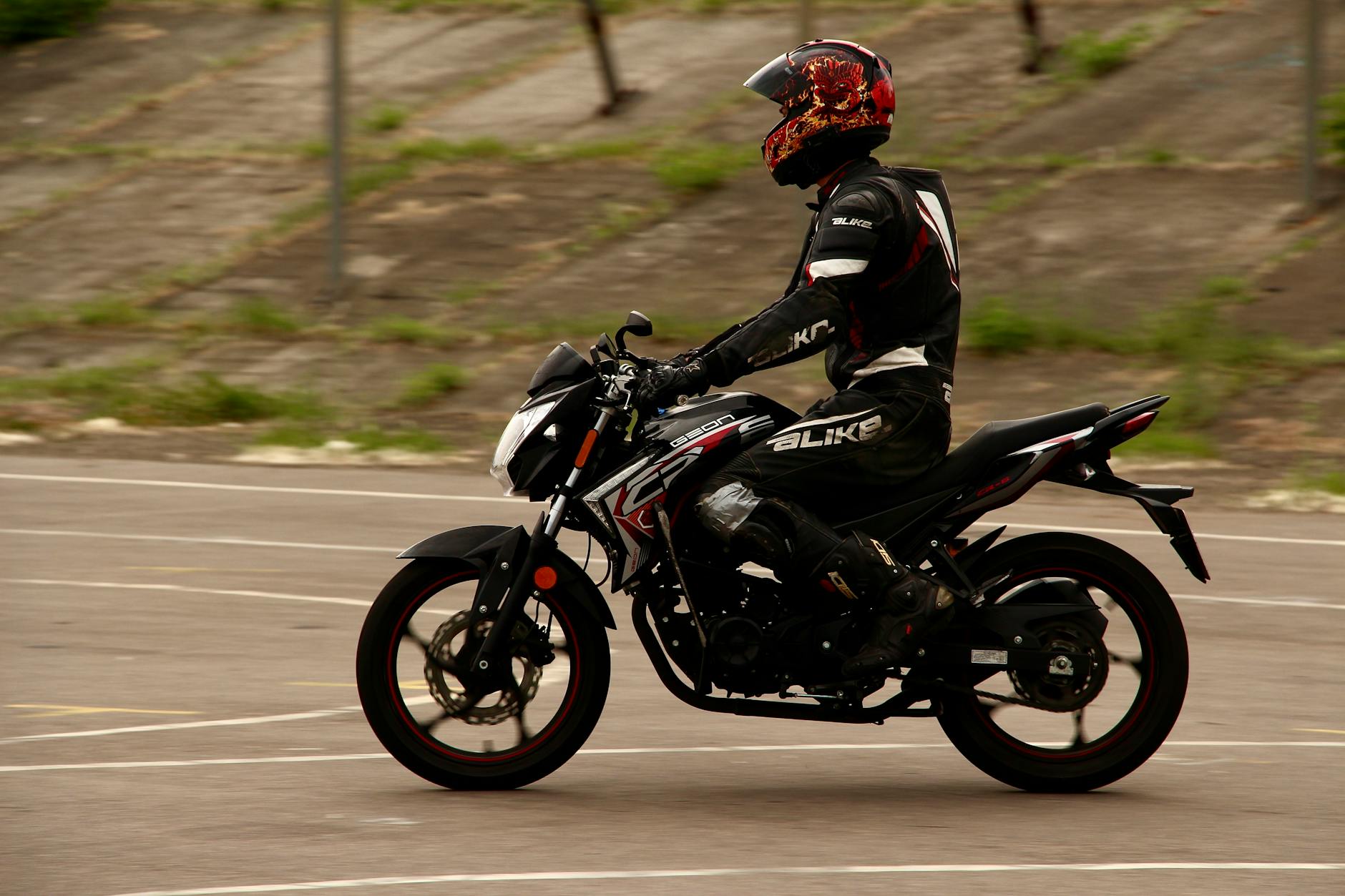 Tarifs permis moto en 2026 : panorama, types de permis et influence des régions — école de formation moto en extérieur