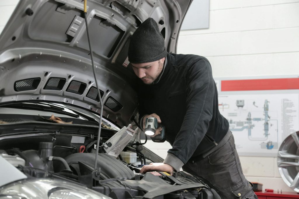 DS5 modèle à éviter les — inspection moteur voiture Citroën DS5
