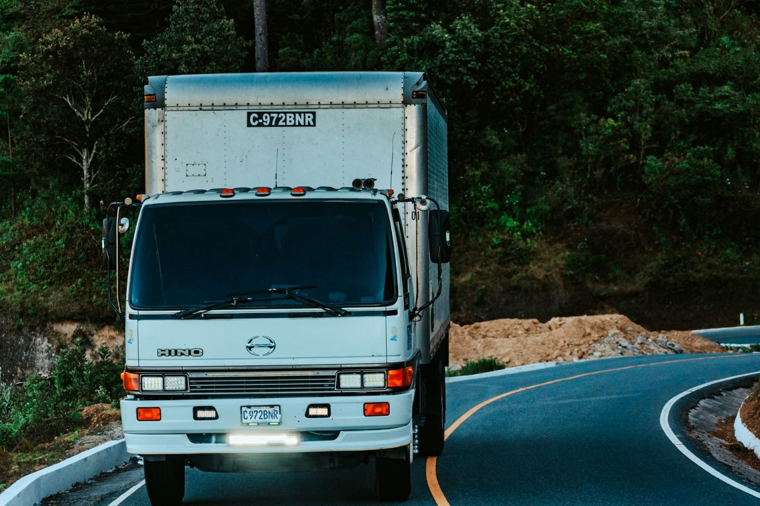 Prix du km camion 3.5 tonnes : comment est-il calculé et quels sont les facteurs à prendre en compte ?