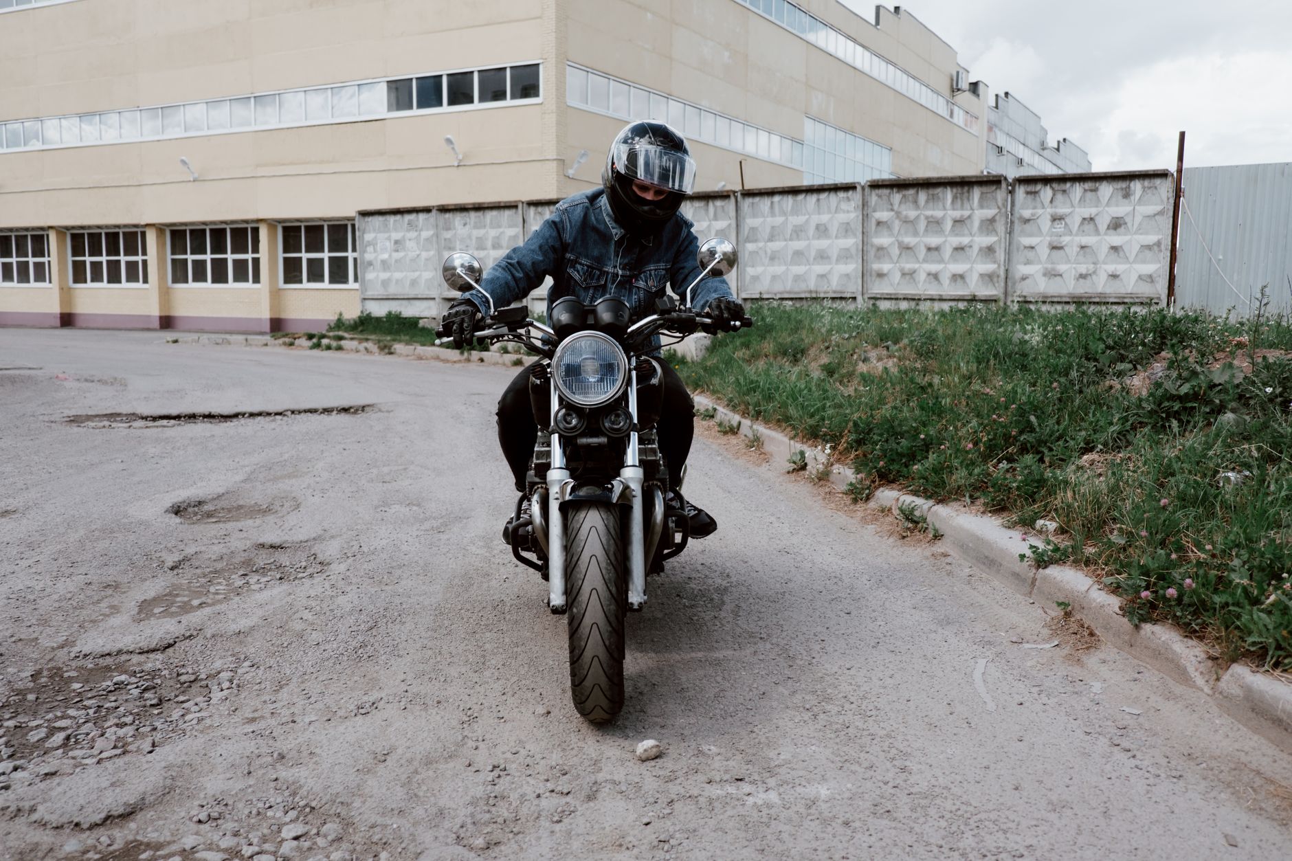 Permis B : conduite d’une moto 125 cm³, réglementation, cylindrées, conditions — moto 125 cm³ sur la route