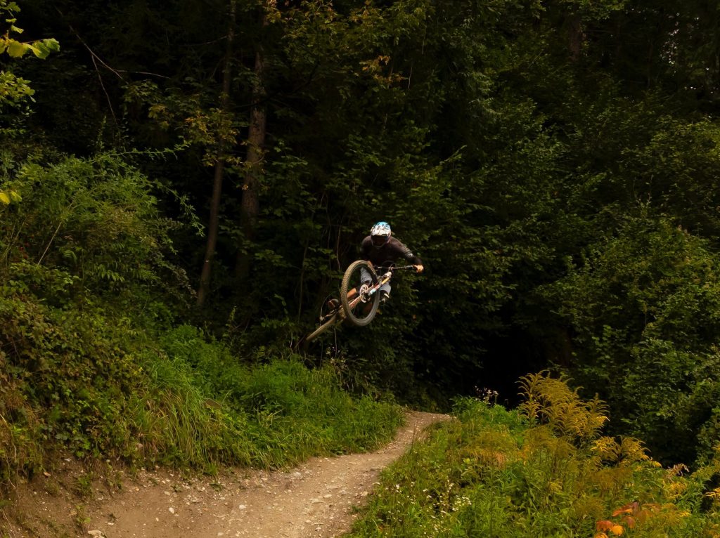 Vélo Bergamont avis que valent — vélo Bergamont VTT sur sentier