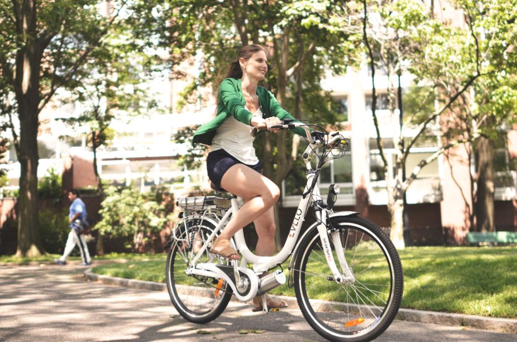 Vélo électrique O2Feel avis fiabilité, — vélo électrique O2Feel en ville