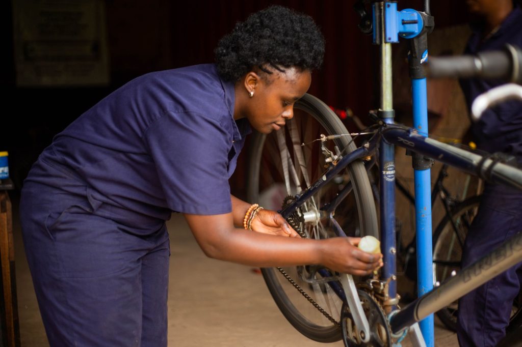 Meilleur lubrifiant pour chaîne vélo — processus de lubrification chaîne vélo